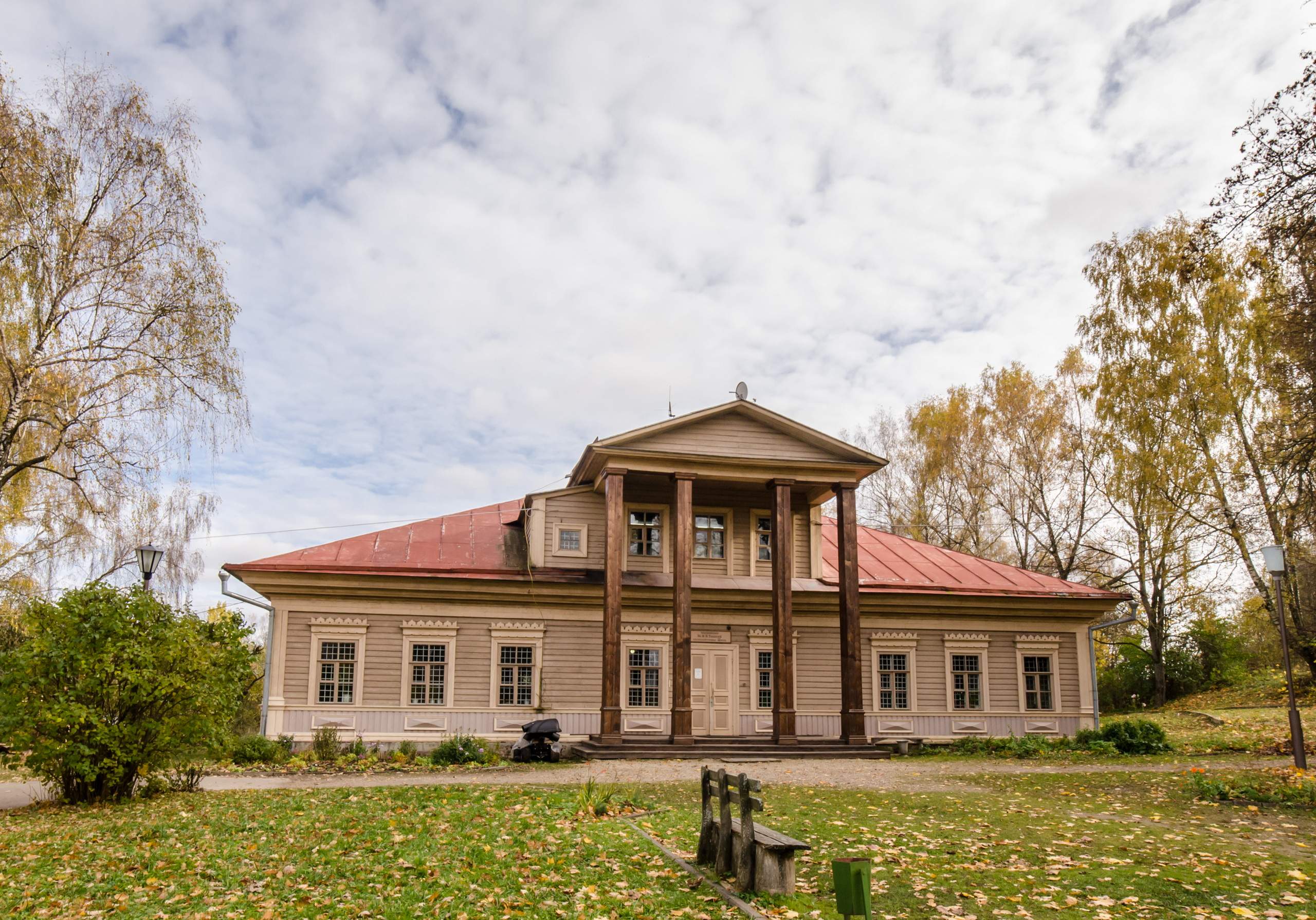 На днепровских кручах и Новоспасское, 3 дня