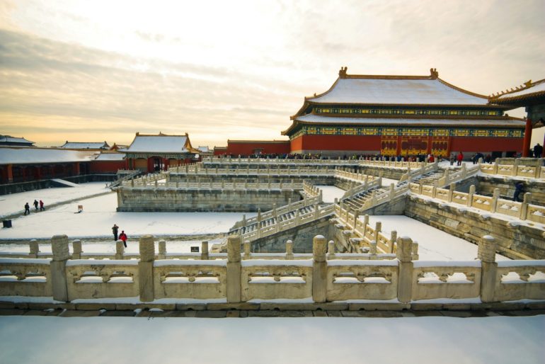 Императорский дворец