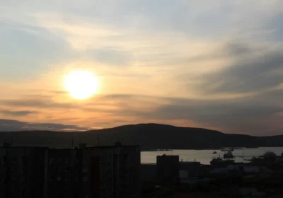 Магия полярного дня: ночное солнце и панорамы Мурманска